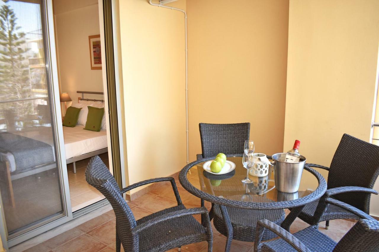 Karma - Next To Sandy Beach Apartamento Chrissi Akti Chania